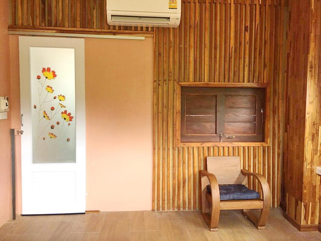 Saduemuenghomestay Phrae Exterior photo